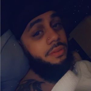 Meet your Posher, Antoine